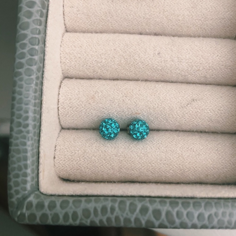 Blue crystal earrings